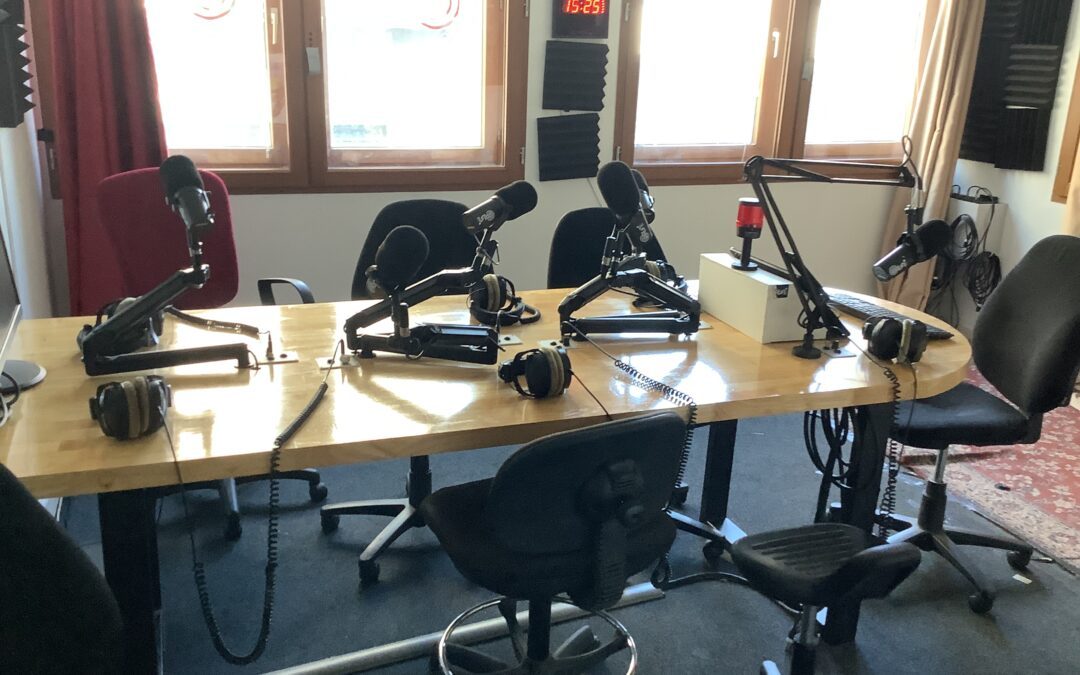 Visite de la Radio Prun’ pour les élèves du club radio